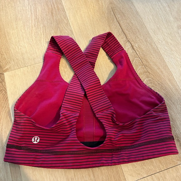 Lululemon All sport Bra Hyper Stripe Bordeaux Drama Bumble Berry size 6 - Picture 4 of 5